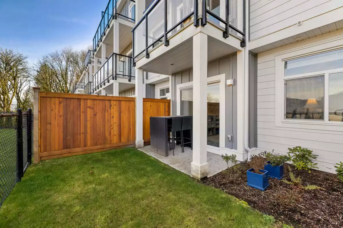 Neighborhood Park Photo Near 15 43998 Chilliwack Mountain Road, Chilliwack, BC