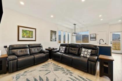 15 43998 Chilliwack Mountain Road, Chilliwack, BC, Chilliwack — Townhouse for sale