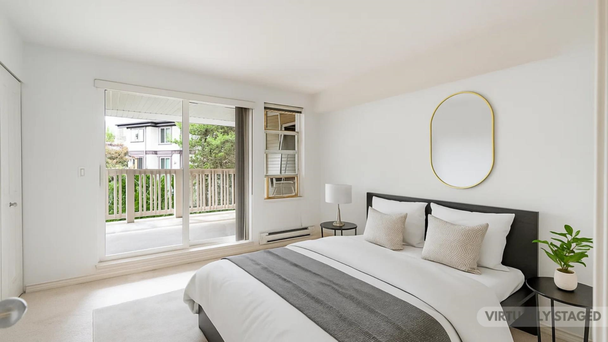 Outdoor Patio Photo of 4 7179 18th Avenue, Burnaby, BC