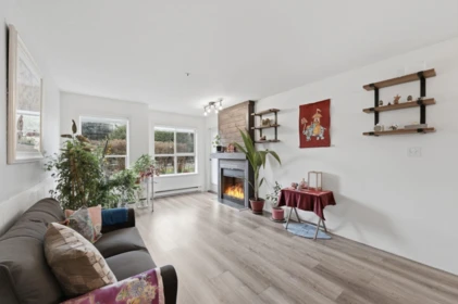 Breakfast Nook Photo of 102 33731 Marshall Road, Abbotsford, BC