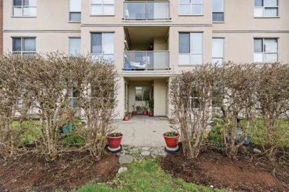 102 33731 Marshall Road, Abbotsford, BC, Abbotsford — Apartment/Condo for sale