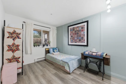Office / Den Photo of 102 33731 Marshall Road, Abbotsford, BC