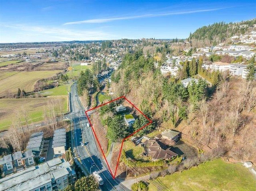 Pantry Photo of 35805 Old Yale Road, Abbotsford, BC