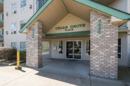205 2435 Center Street, Abbotsford, BC, Abbotsford — Apartment/Condo for sale