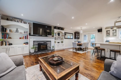 Breakfast Nook Photo of 10356 Skagit Drive, Delta, BC