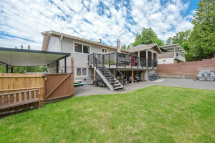 Garden / Landscaping Photo of 10356 Skagit Drive, Delta, BC