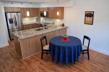 306 5682 Wharf Avenue, Sechelt, BC, Sechelt — Apartment/Condo for sale