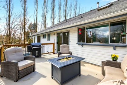 Basement Recreation Room Photo of 12440 Ansell Street, Maple Ridge, BC