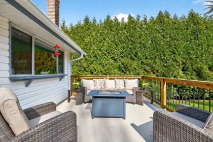 Laundry Room Photo of 12440 Ansell Street, Maple Ridge, BC