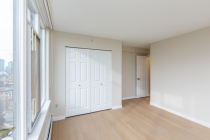 Entry Foyer Photo of 1504 13880 101 Avenue, Surrey, BC
