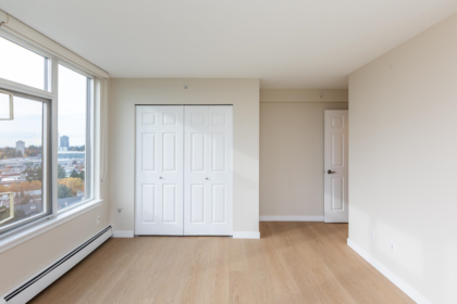 Hallway Photo of 1504 13880 101 Avenue, Surrey, BC