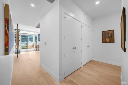 Office / Den Photo of 203 6697 Nelson Avenue, West Vancouver, BC