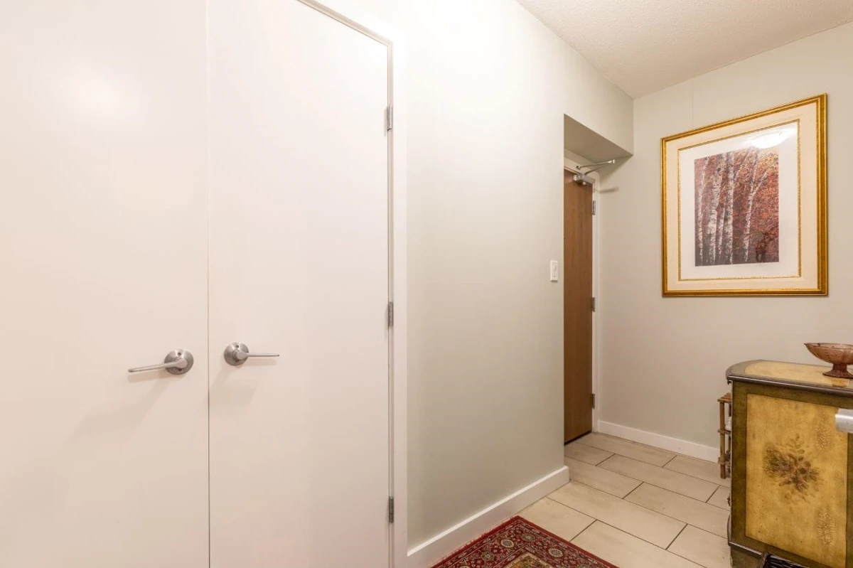Family Room Photo of 1904 280 Ross Drive, New Westminster, BC