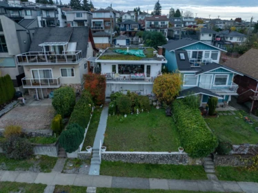 34 N Hythe Avenue, Burnaby, BC, Burnaby — Single Family Residence for sale