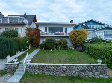 Loft / Bonus Room Photo of 34 N Hythe Avenue, Burnaby, BC