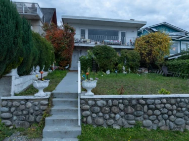 Neighborhood Park Photo Near 34 N Hythe Avenue, Burnaby, BC