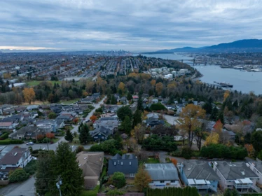Outdoor Deck Photo of 34 N Hythe Avenue, Burnaby, BC