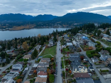 Outdoor Patio Photo of 34 N Hythe Avenue, Burnaby, BC