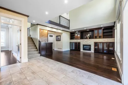 Kitchen Island Photo of 16067 14 Avenue, Surrey, BC