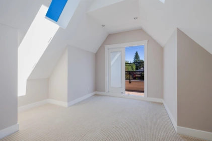 Loft / Bonus Room Photo of 16067 14 Avenue, Surrey, BC