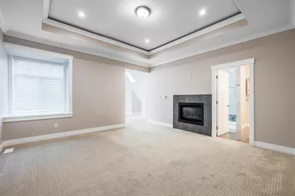 Office / Den Photo of 16067 14 Avenue, Surrey, BC