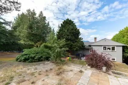 7195 Rockland Wynd, West Vancouver, BC, West Vancouver — Single Family Residence for sale