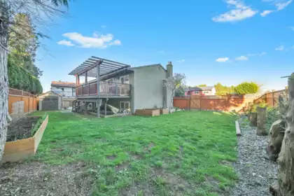 Backyard Photo of 26485 30a Avenue, Langley, BC