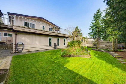Outdoor Kitchen Photo of 466 55 Street, Delta, BC