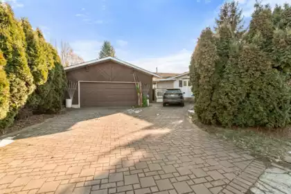 Front Yard Photo of 45492 Spartan Crescent, Chilliwack, BC
