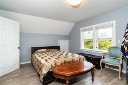 Breakfast Nook Photo of 7725 Berkley Street, Burnaby, BC