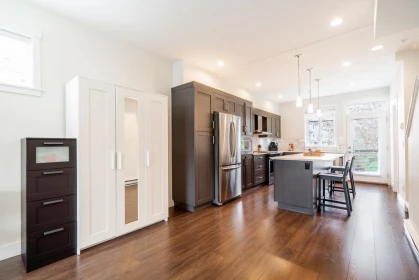 Kitchen Island Photo of 29 21150 76a Avenue, Langley, BC