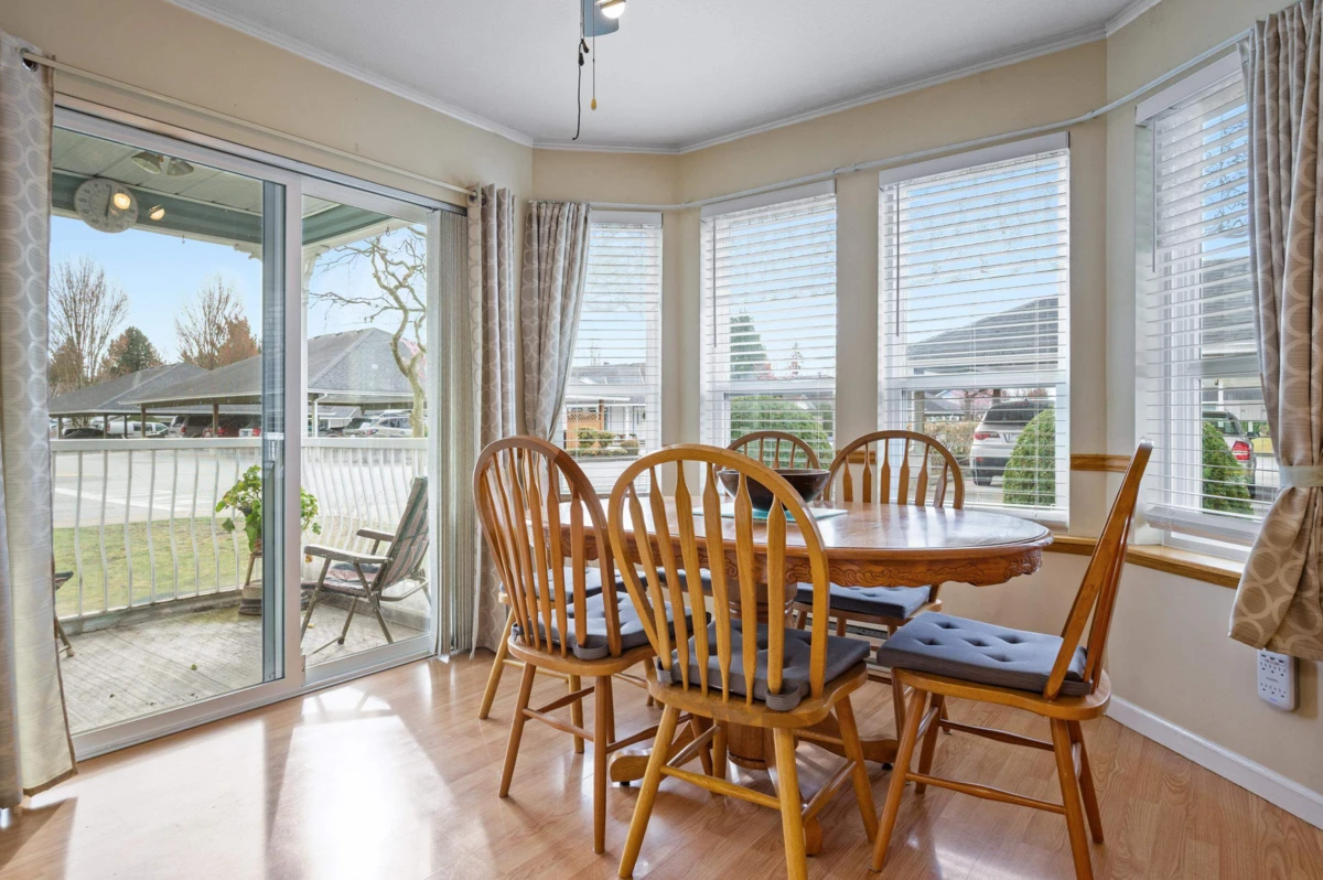 Living Room Photo of 13 20554 118th Avenue, Maple Ridge, BC