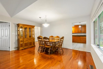 Breakfast Nook Photo of 115 10172 141 Street, Surrey, BC