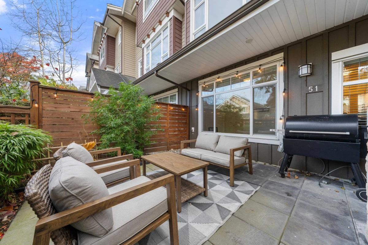 Dining Area Photo of 51 2979 156 Street, Surrey, BC