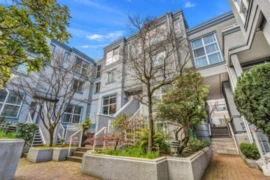 11 877 W 7th Avenue, Vancouver, BC