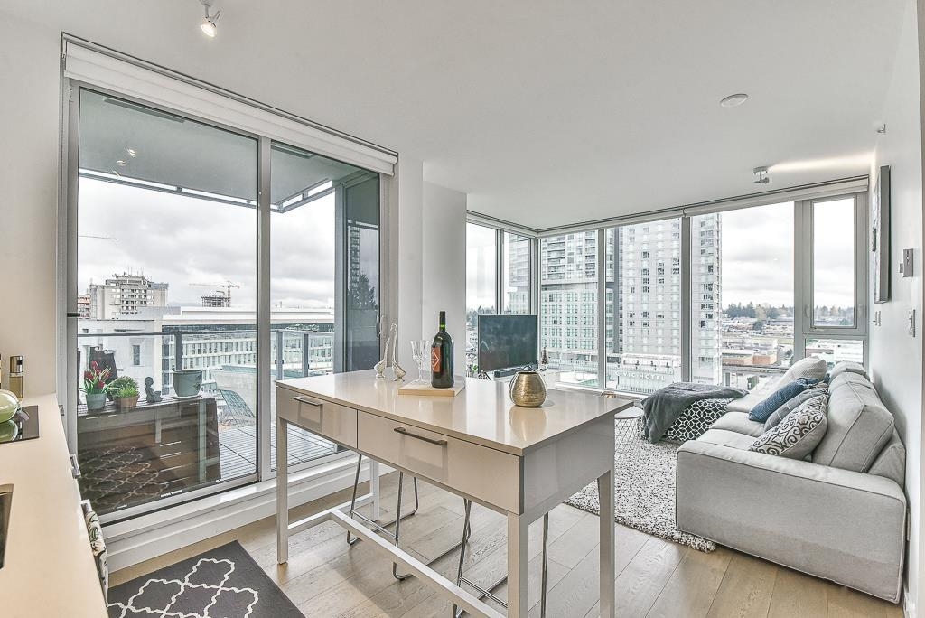 Living Room Photo of 1009 13438 Central Avenue, Surrey, BC