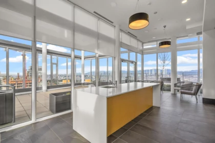Breakfast Nook Photo of 1009 13438 Central Avenue, Surrey, BC