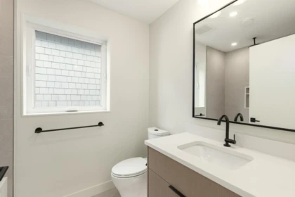 Primary Bathroom Photo of 5407 Wales Street, Vancouver, BC