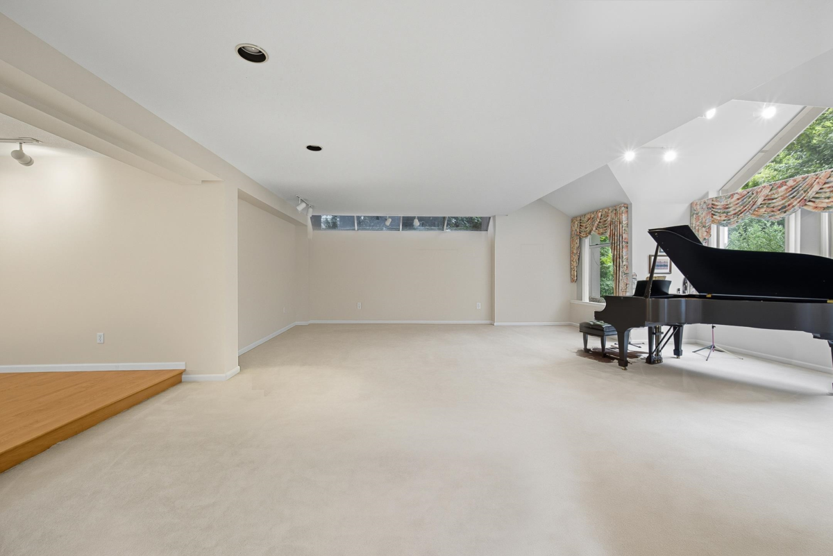 Living Room Photo of 6189 Angus Drive, Vancouver, BC