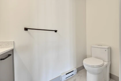 Laundry Room Photo of 11 10233 No. 2 Road, Richmond, BC