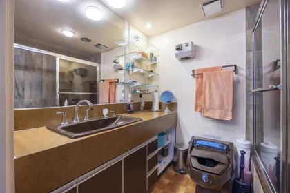 Hallway Photo of 13642 28 Avenue, Surrey, BC
