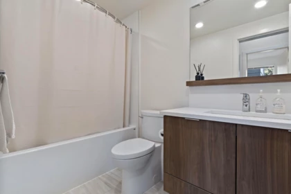 Guest Bathroom Photo of 214 2188 Madison Avenue, Burnaby, BC