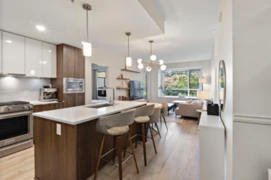 214 2188 Madison Avenue, Burnaby, BC