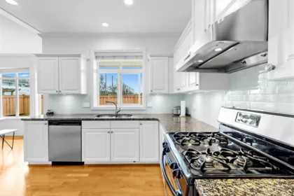 Breakfast Nook Photo of 3580 Semlin Drive, Richmond, BC
