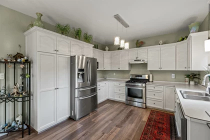 Primary Bedroom Photo of 32976 Hawthorne Avenue, Mission, BC
