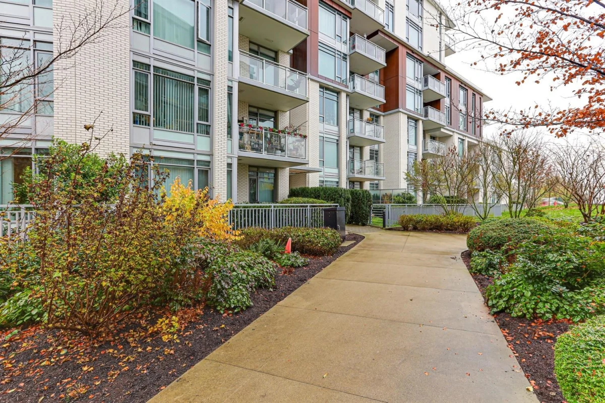 Family Room Photo of 108 3188 Riverwalk Avenue, Vancouver, BC
