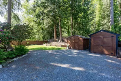 Garden / Landscaping Photo of 25165 11b Avenue, Langley, BC