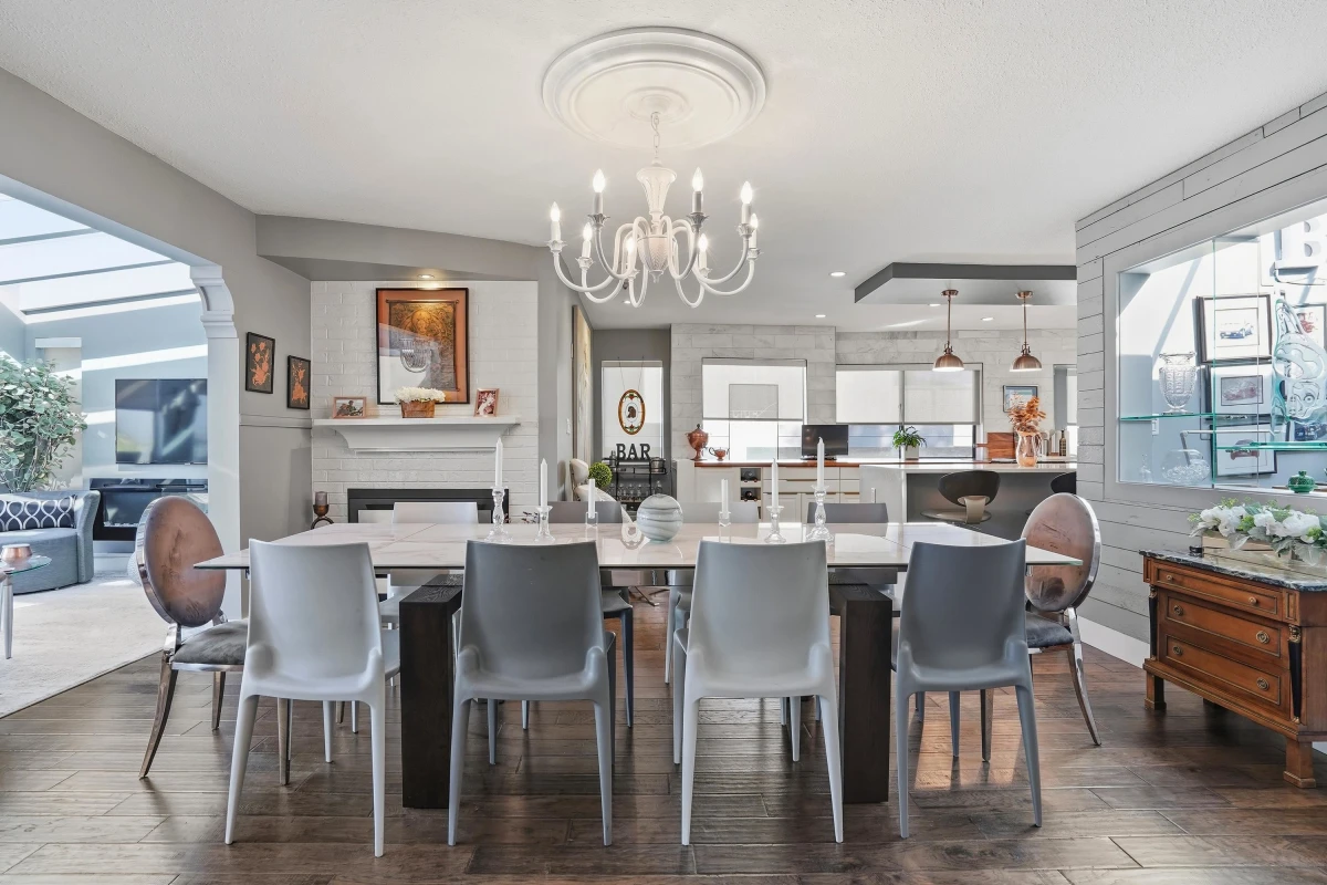 Dining Area Photo of 6 1375 W 10th Avenue, Vancouver, BC