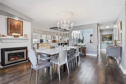Kitchen Photo of 6 1375 W 10th Avenue, Vancouver, BC