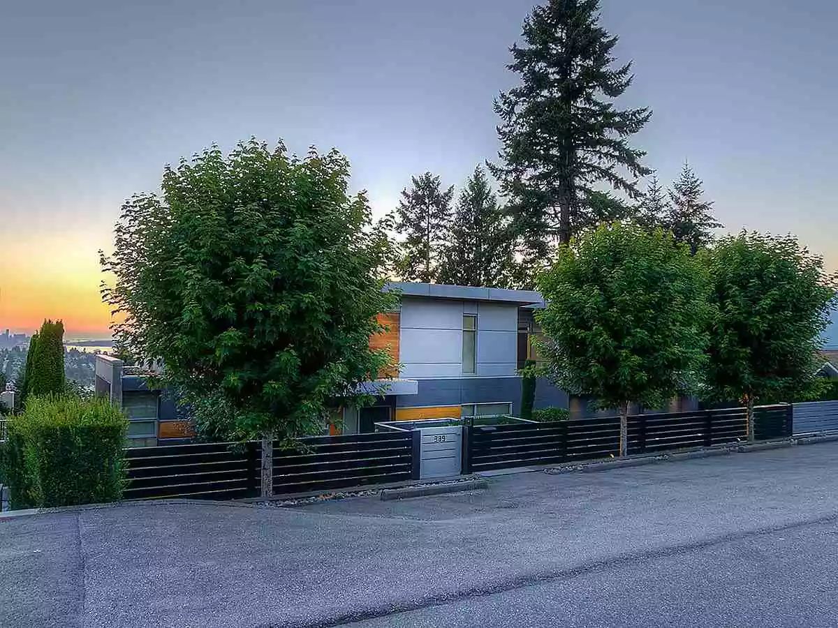 Exterior Rear Photo of 389 N Glynde Avenue, Burnaby, BC